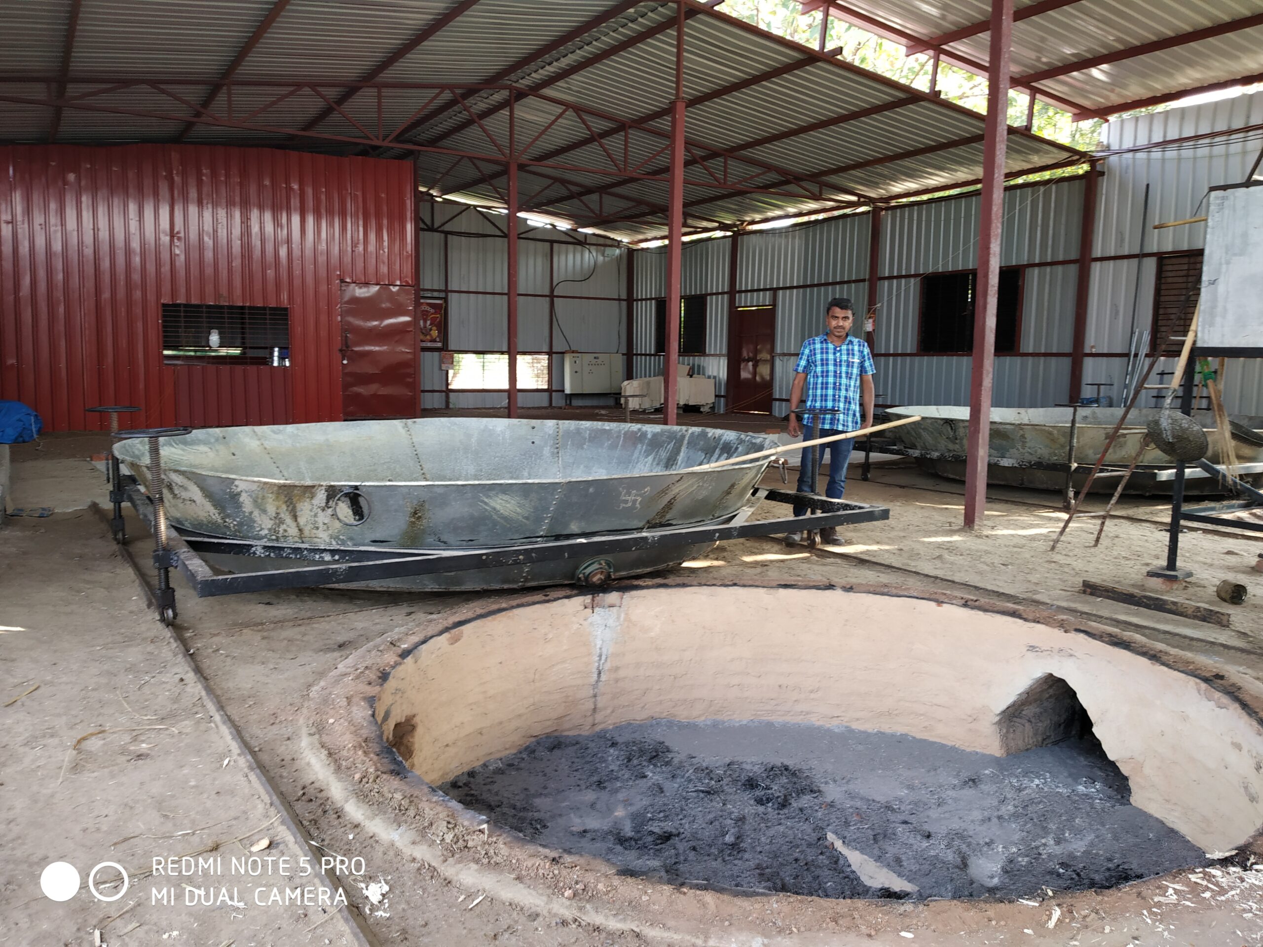 8. Modified Energy Efficient Jaggery Unit modified energy efficient jaggery unity