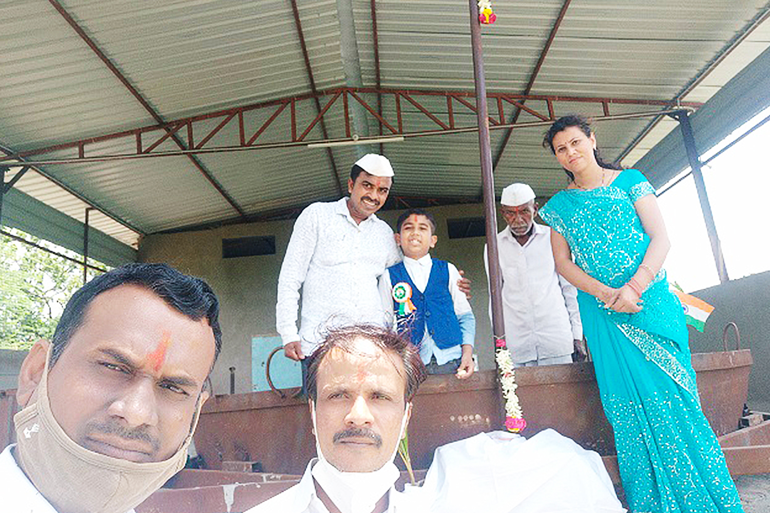 Bharati Vidyapeeth College of Engineering Lavale, India 2 YOUTH 1